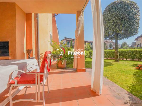 EXKLUSIVE ZWEIZIMMERWOHNUNG IN WOHNUNG MIT POOL